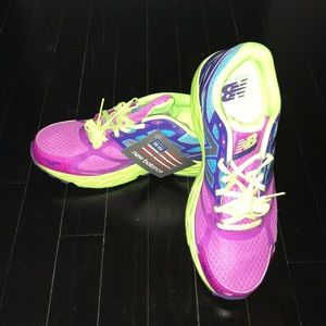 NWT NIB New Balance Womens running shoes